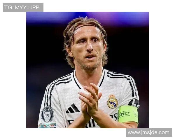 莫德里奇：足球场上的魔术师如何书写传奇人生与职业生涯