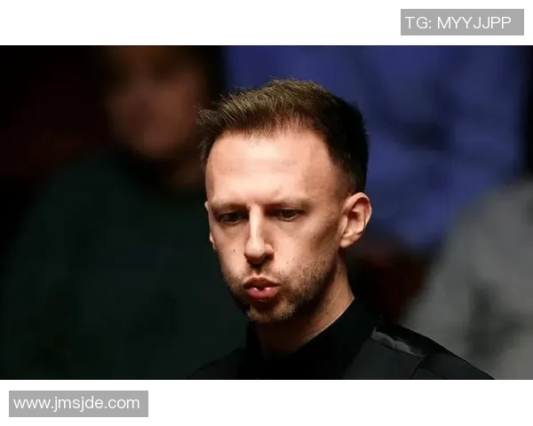 奥厄与波鸿激战正酣比分悬念迭起引发球迷热议 奥厄与波鸿激战正酣比分悬念迭起引发球迷热议