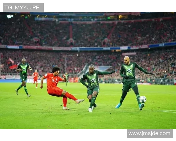 比勒菲与门兴激战正酣谁能在德甲赛场上笑到最后