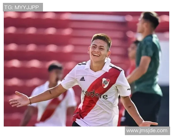 德布劳内:足坛天才中场的传奇之路与未来展望 德布劳内:足坛天才中场的传奇之路与未来展望