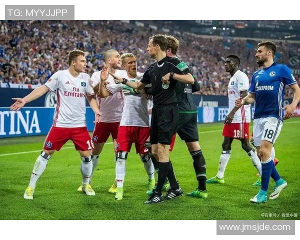 汉堡队与德勒斯顿队激战正酣谁能在这场较量中笑到最后