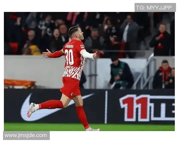 柏林赫塔与柔亚的精彩对决揭示足球战术与团队合作的魅力