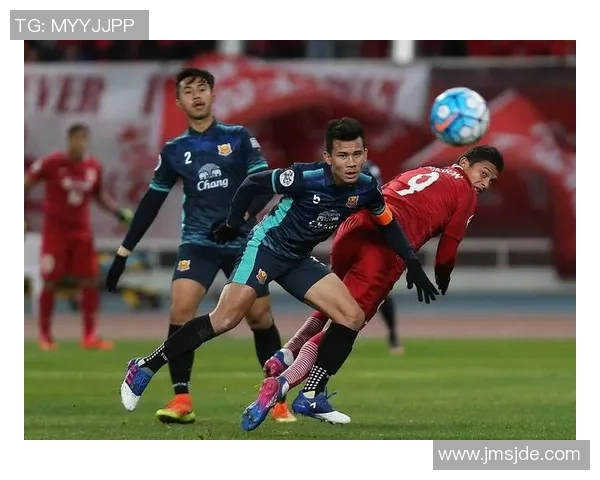 瓦勒伦与维京的精彩对决揭示足球战术与团队协作的魅力 瓦勒伦与维京的精彩对决揭示足球战术与团队协作的魅力