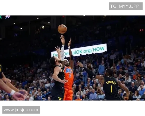 2016年NBA常规赛雷霆勇士对决精彩回顾与赛后分析