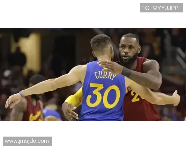 快船与19勇士激战正酣球迷期待精彩对决与绝妙表现