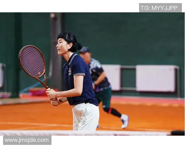 武汉网球队协作之道:提升配合默契助力网球竞技水平 武汉网球队协作之道:提升配合默契助力网球竞技水平