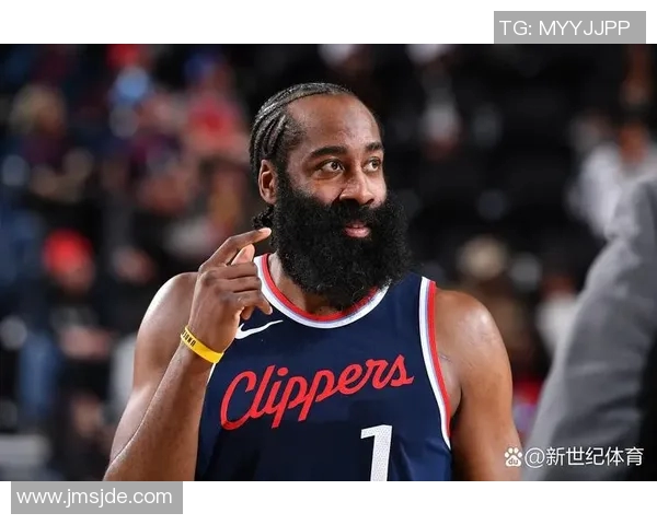 詹姆斯哈登的篮球传奇之路与职业生涯的辉煌成就解析
