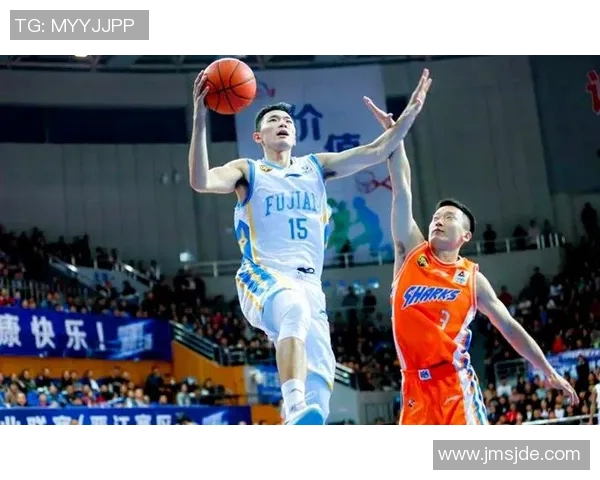 陈林坚：从青年才俊到篮球场上的闪耀明星之路